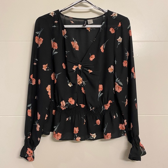 Black Floral Blouse - Picture 2 of 2